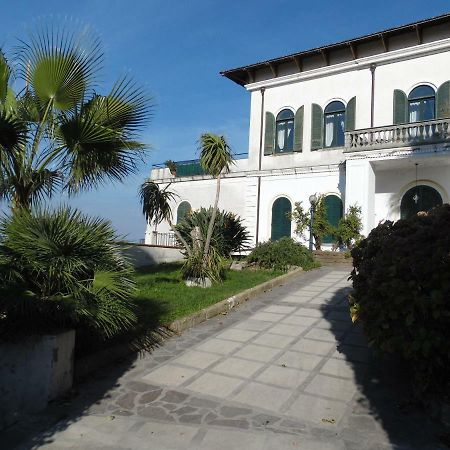 Villa Bianca Castellammare di Stabia Eksteriør billede