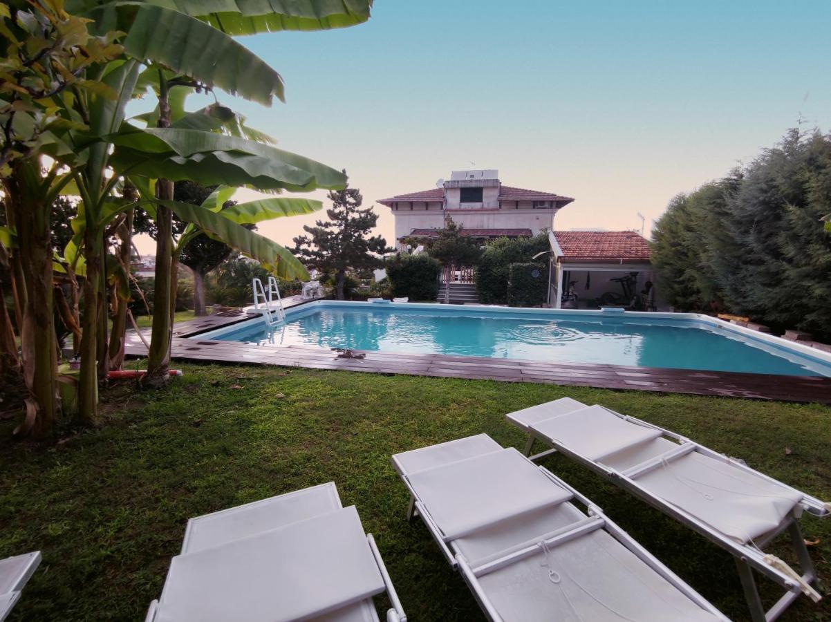 Villa Bianca Castellammare di Stabia Eksteriør billede