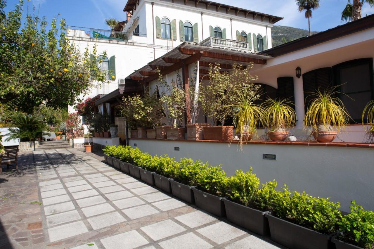 Villa Bianca Castellammare di Stabia Eksteriør billede