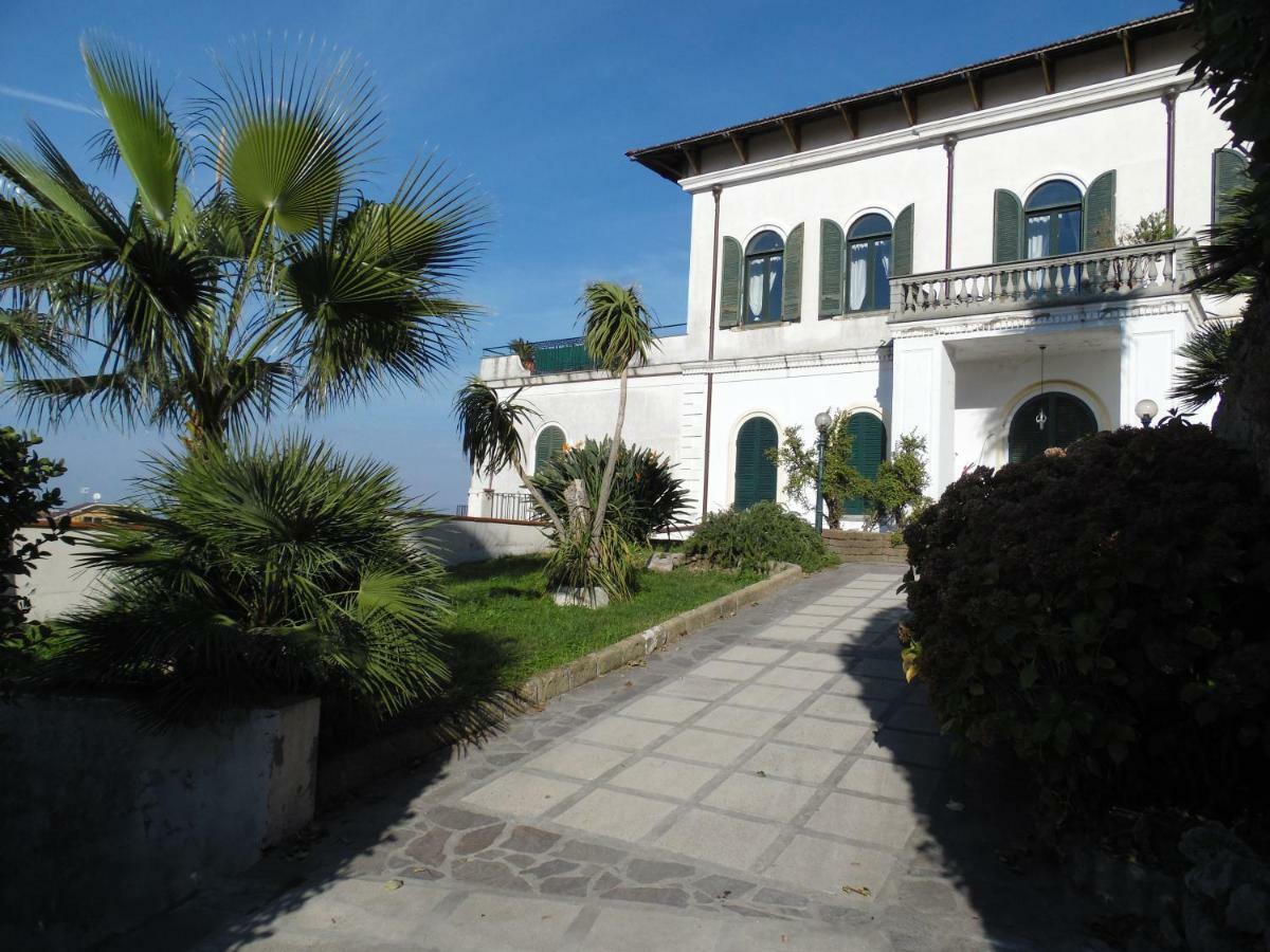 Villa Bianca Castellammare di Stabia Eksteriør billede