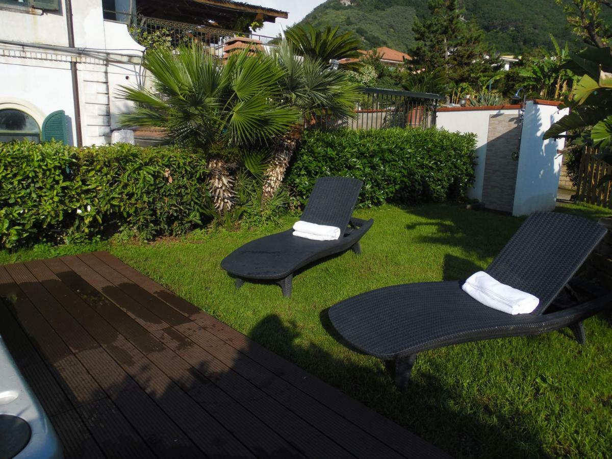 Villa Bianca Castellammare di Stabia Eksteriør billede
